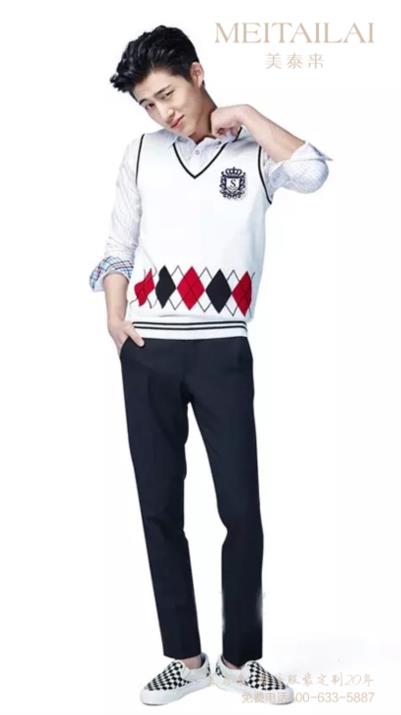  凉山中大学校校服订制 